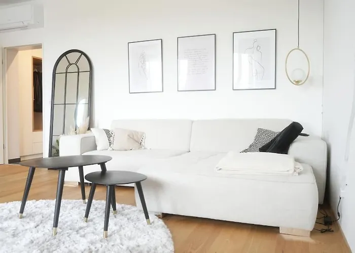 Διαμέρισμα Design Im Zentrum Von